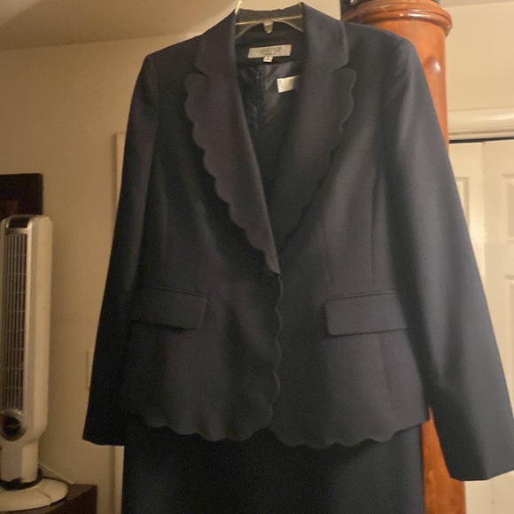 Two piece dress and sculptures jacket navy blue - Picture 8 of 11